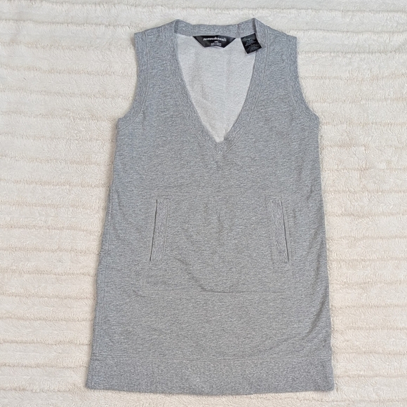 Norma Kamali Jersey Gray Sweatshirt Dress, V Neck Tunic - Picture 12 of 16